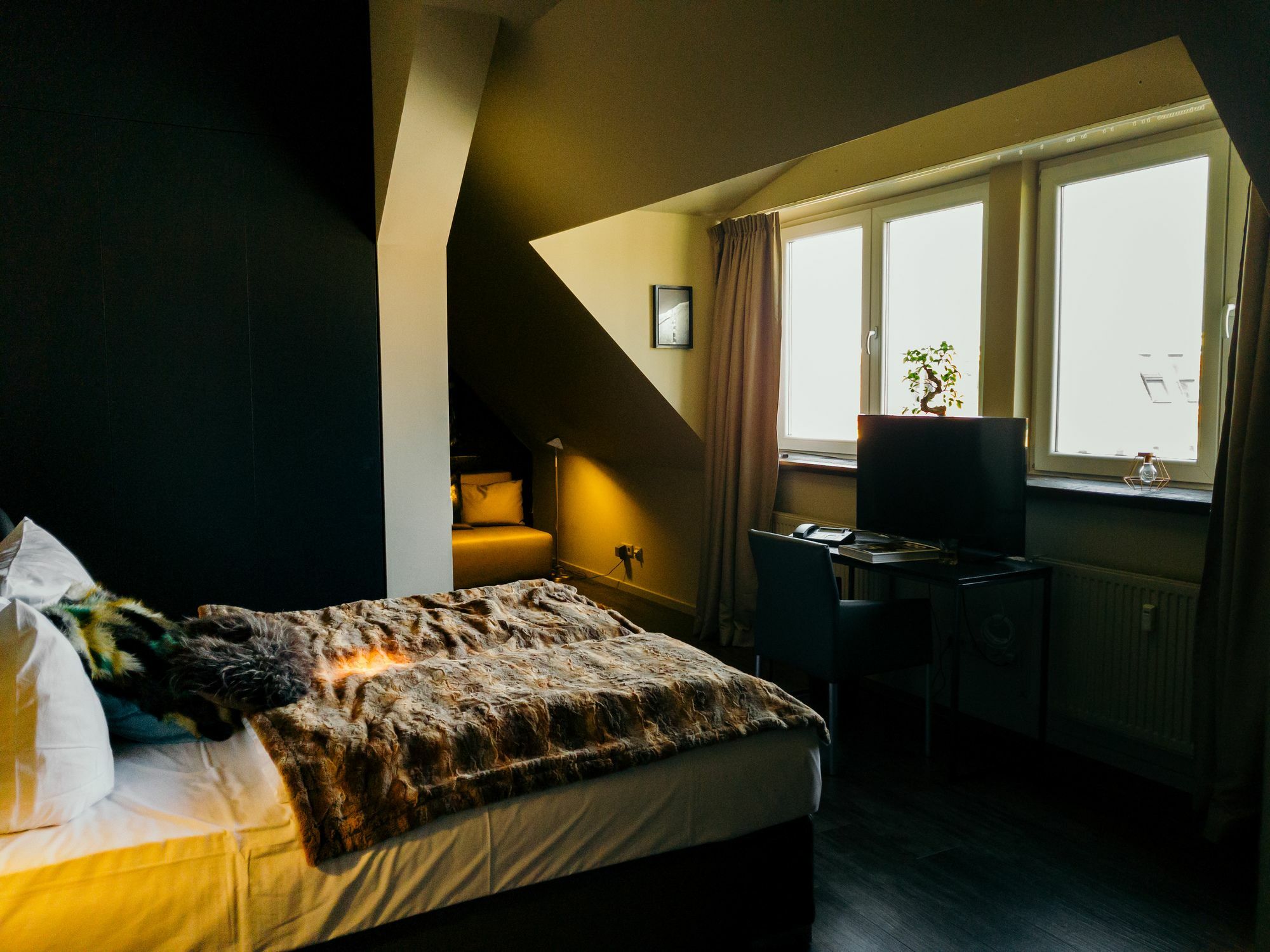 Hotel Chrome