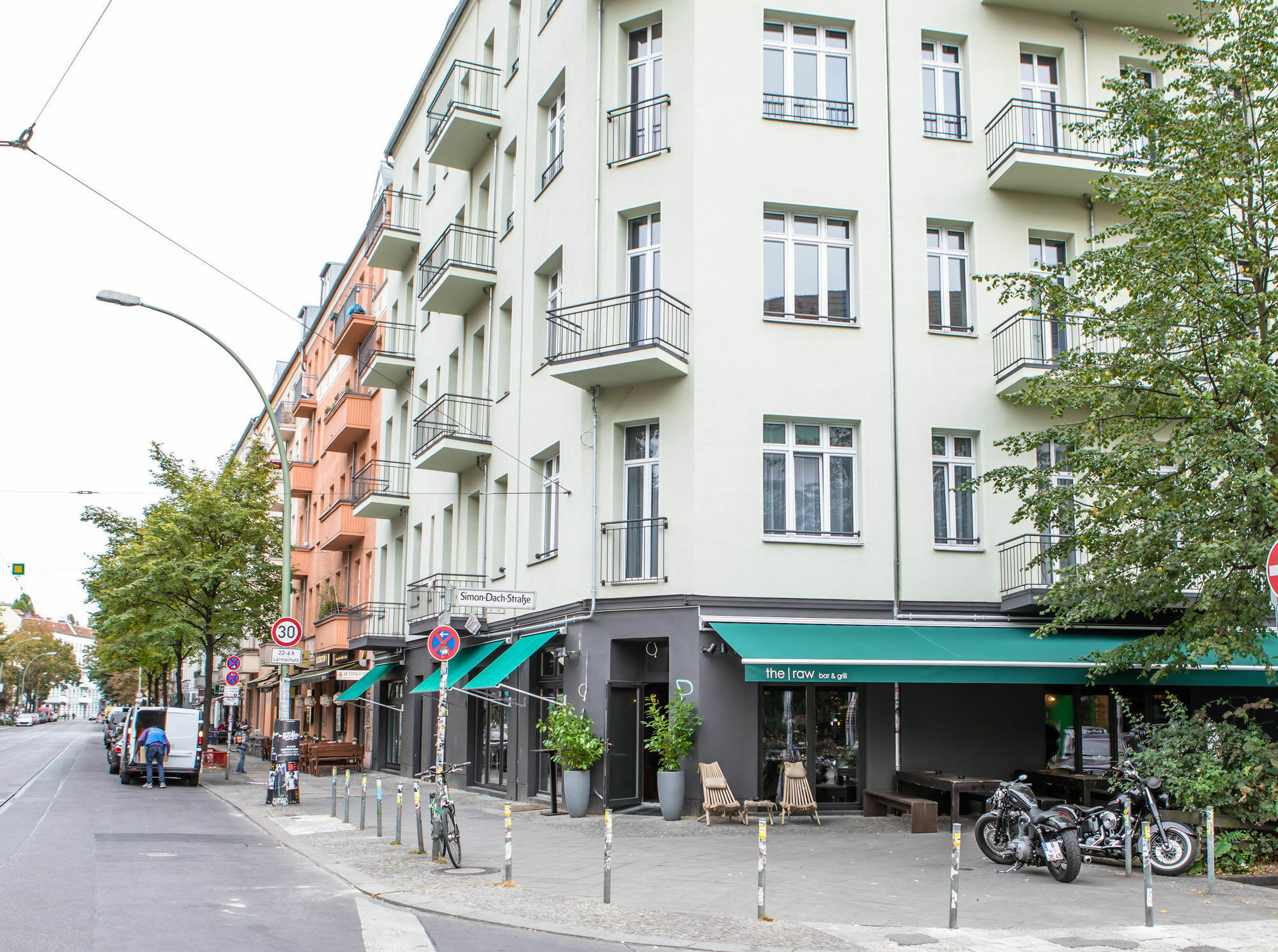Chrome Hotel