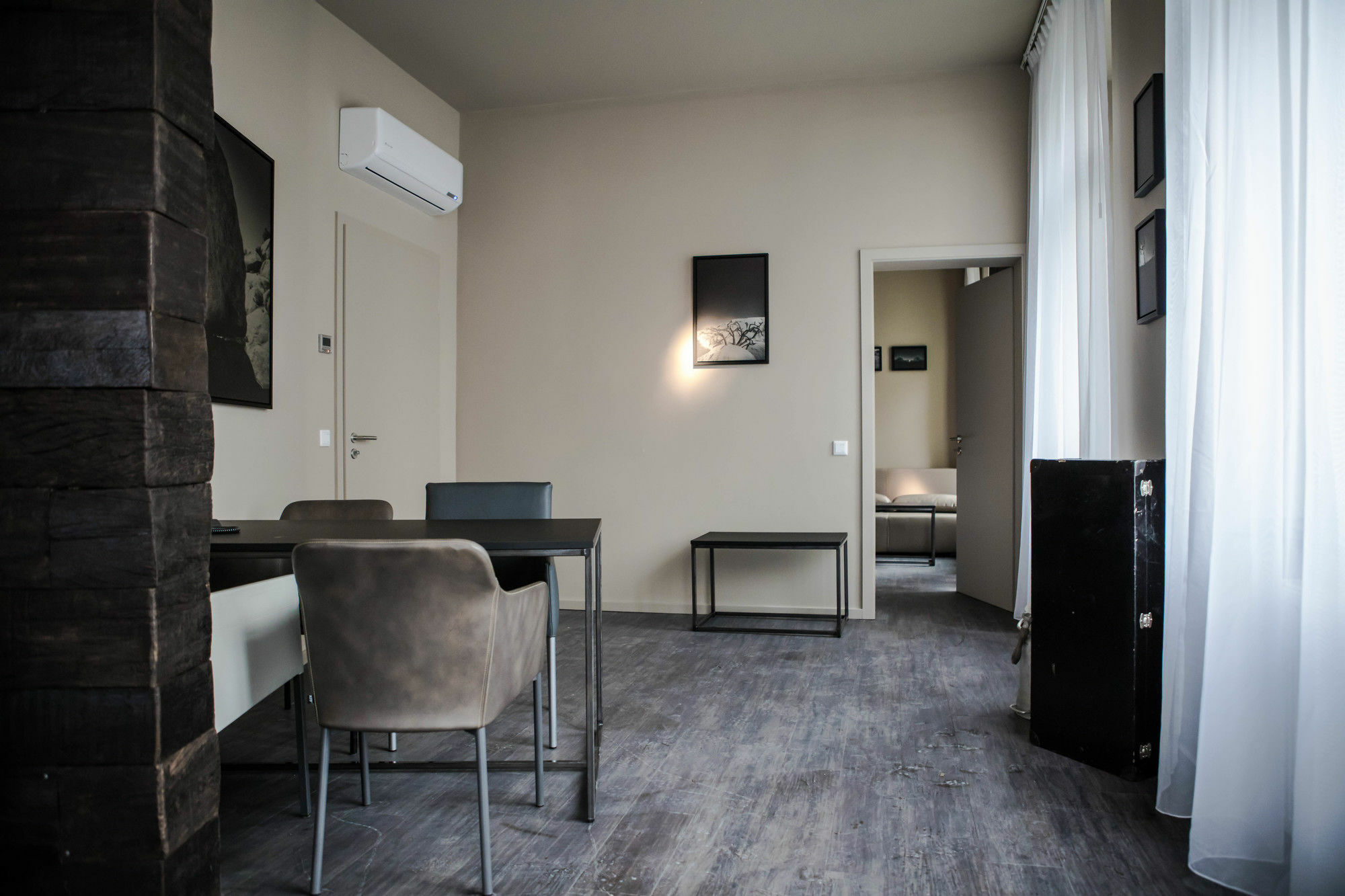 Chrome Hotel